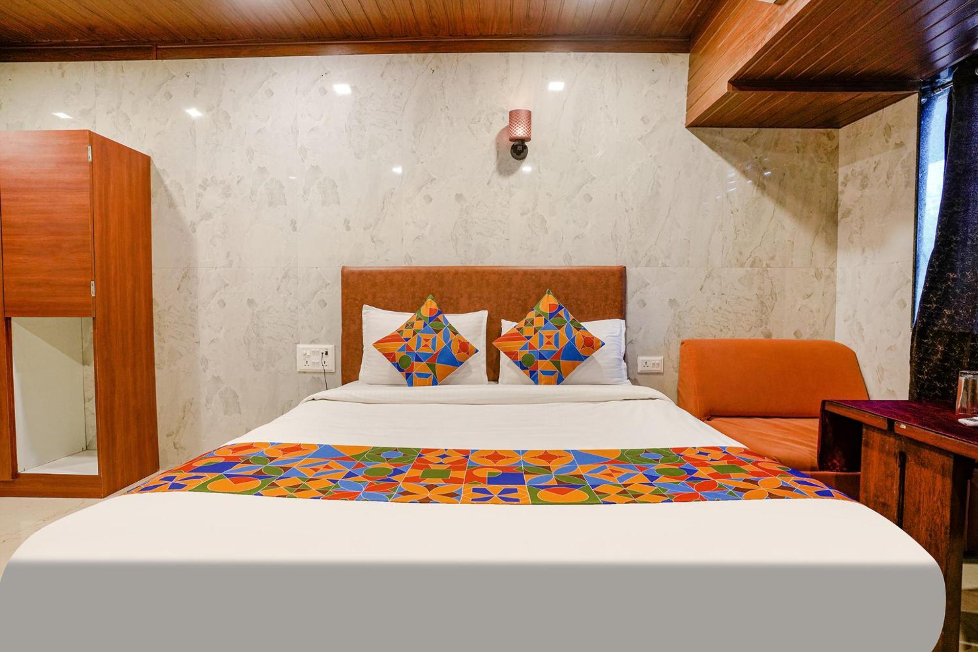 Fabexpress Yatri Inn - Navi Mumbai Turambhe Esterno foto