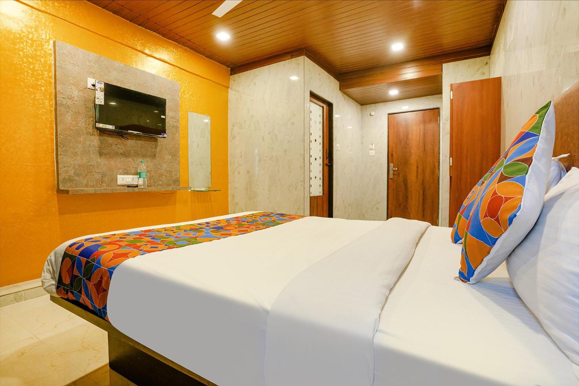 Fabexpress Yatri Inn - Navi Mumbai Turambhe Esterno foto