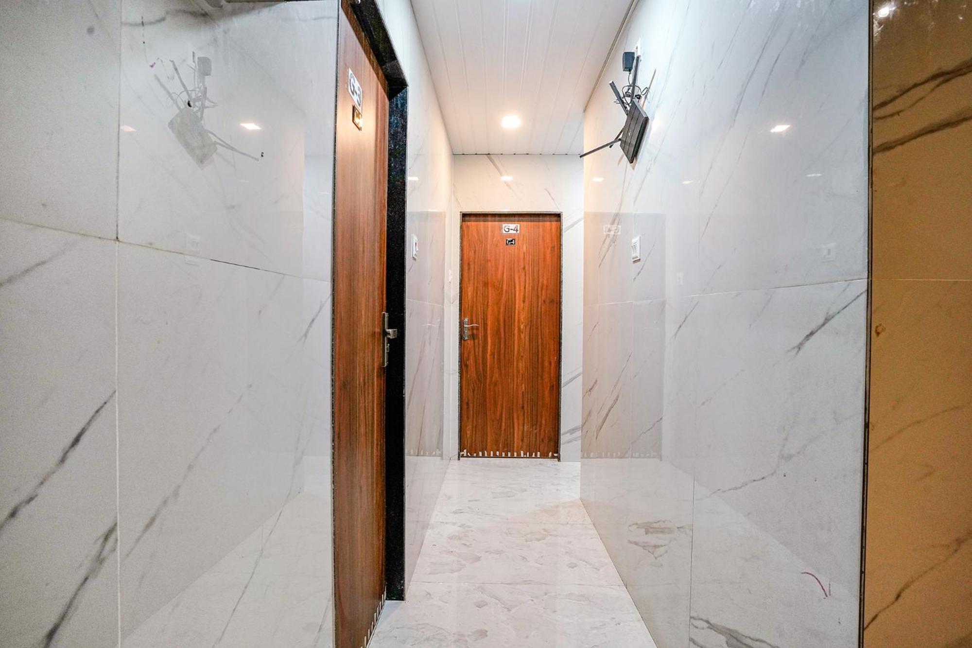 Fabexpress Yatri Inn - Navi Mumbai Turambhe Esterno foto